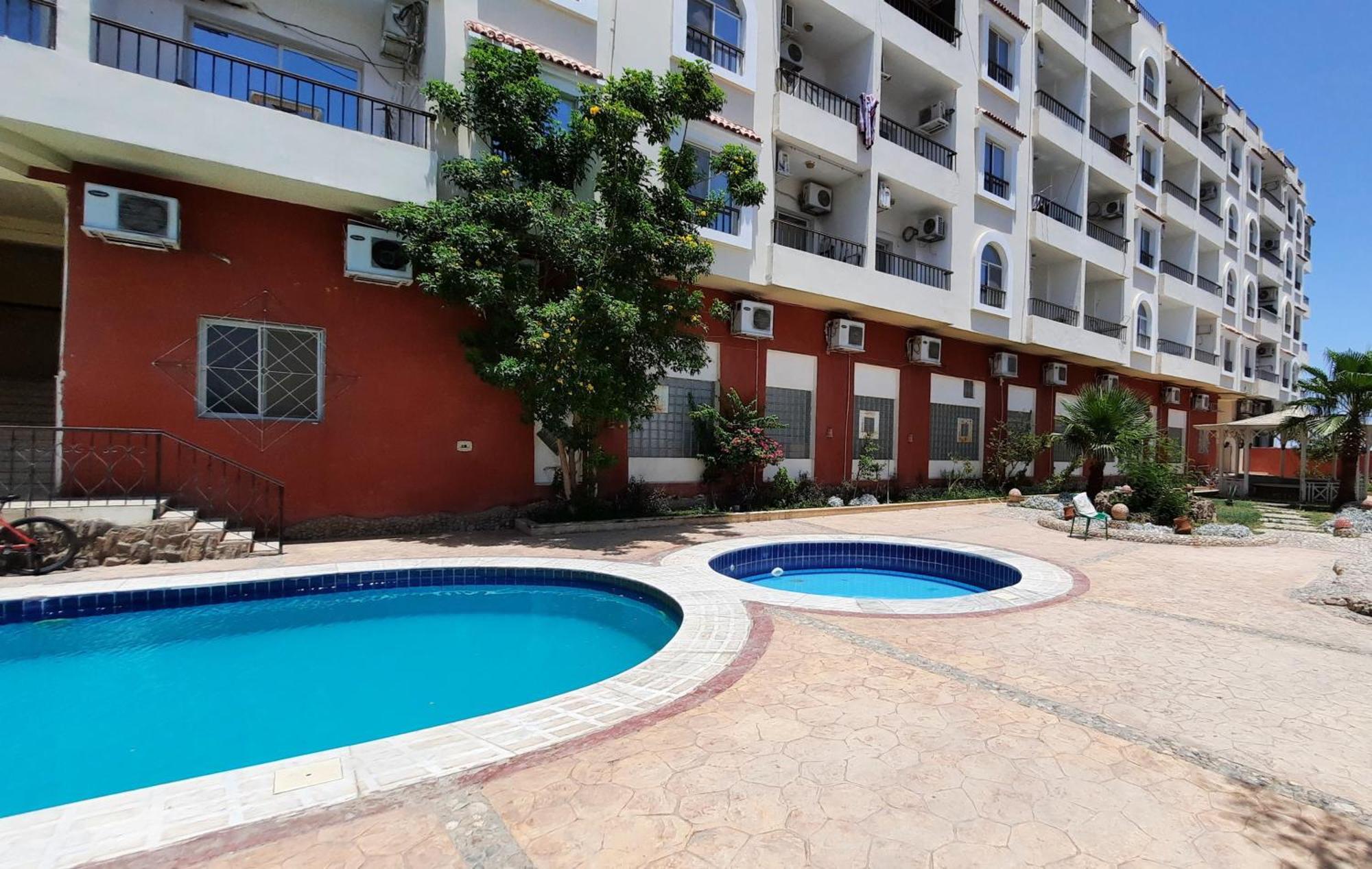 Star Pool Apartament *